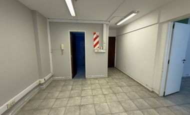ALQUILER DE PISO completo coorporativo 6 oficinas