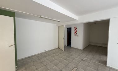 ALQUILER DE PISO completo coorporativo 6 oficinas