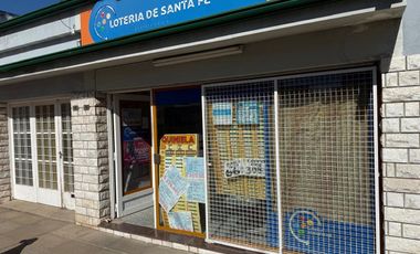 VENTA CASA DOS DORMITORIOS ZONA CENTRO