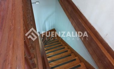 Casa en Arriendo en Cerro Concepción, frente paseo Atkinsont.