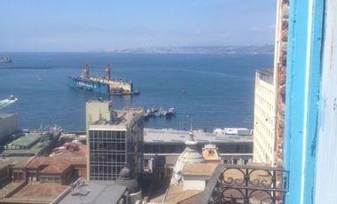 Casa en Arriendo en Cerro Concepción, frente paseo Atkinsont.