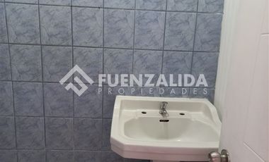 Casa en Arriendo en Cerro Concepción, frente paseo Atkinsont.