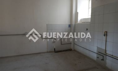 Casa en Arriendo en Cerro Concepción, frente paseo Atkinsont.