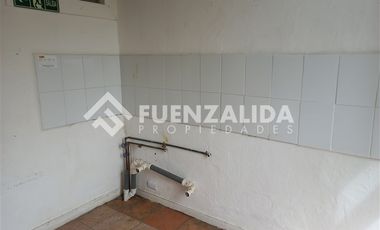 Casa en Arriendo en Cerro Concepción, frente paseo Atkinsont.