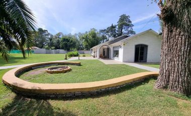 VENTA MORENO QUINTA 4 AMB. PILETA AMOBLADA