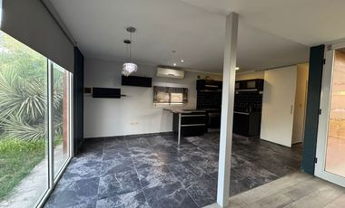 VENTA CASA EN BARRIO CERRADO LOGARITMO