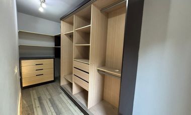 VENTA CASA EN BARRIO CERRADO LOGARITMO