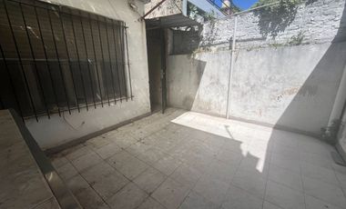 PH 2 AMBIENTES POR PASILLO – LANÚS ESTE