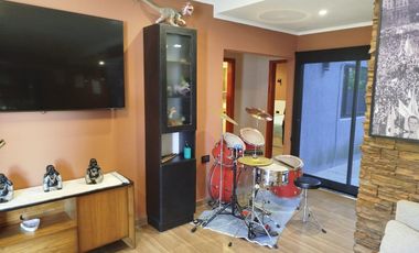 CASA A ESTRENAR-MODERNA EN BARRIO ATLANTIDA