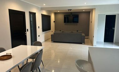 CASA A ESTRENAR-MODERNA EN BARRIO ATLANTIDA