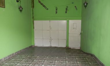 GRAN CASA CON PILETA Y QUINCHO EN TALAR