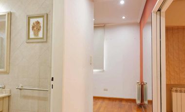 Venta PH tipo casa 4 ambiente Valentín Alsina.