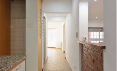 Venta PH tipo casa 4 ambiente Valentín Alsina.