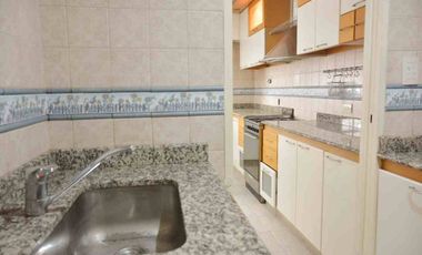 Venta PH tipo casa 4 ambiente Valentín Alsina.