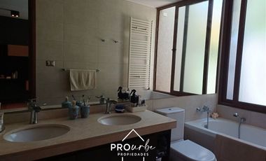 Casa en Venta en Chicureo Piedra Roja