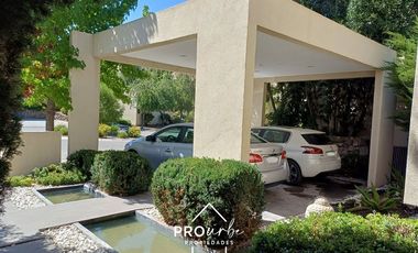 Casa en Venta en Chicureo Piedra Roja