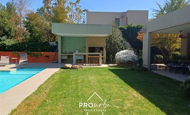 Casa en Venta en Chicureo Piedra Roja