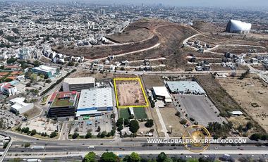 Terrenos en Venta Frente al ITESO dentro de Periferico, Tlaquepaque, Jalisco