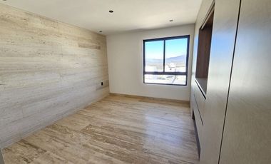 DEPARTAMENTO EN RENTA  EN ZIBATA CON VISTA CAMPO DE GOLF-AMENIDADES PREMIUM