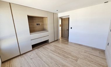 DEPARTAMENTO EN RENTA  EN ZIBATA CON VISTA CAMPO DE GOLF-AMENIDADES PREMIUM