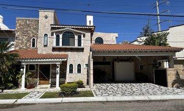 Casa en Venta en Condominio Col Las Gaviotas, Puerto Vallarta, Jalisco.