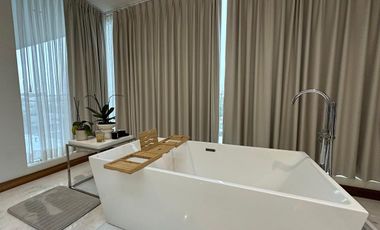 Casa en Venta Residencia en Av. Juan Palomar, Zona Diamante de Zapopan