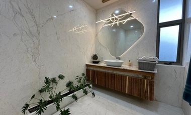 Casa en Venta Residencia en Av. Juan Palomar, Zona Diamante de Zapopan