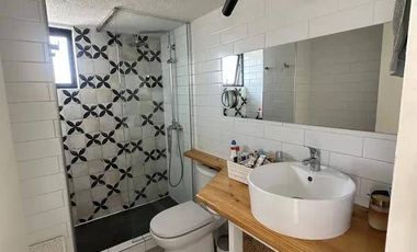 Departamento en arriendo temporal c/ estacionamiento en Parque Bicentenario