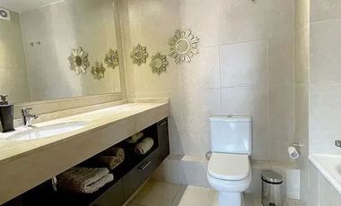 Departamento en arriendo c/ estacionamiento en Barrio El Golf