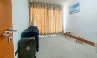 Departamento en arriendo c/ estacionamiento en Barrio El Golf