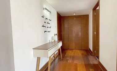 Departamento en arriendo c/ estacionamiento en Barrio El Golf