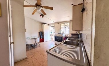 Increíble oportunidad Casa con negocio incluido.