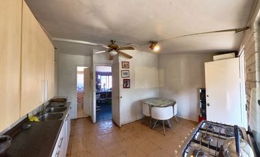 Increíble oportunidad Casa con negocio incluido.