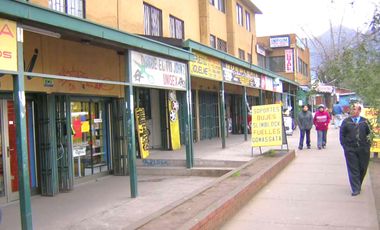 Local Comercial en arriendo ubicado en Las Torres