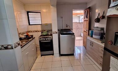 VENTA CASA 4HAB 2BA MOLINA