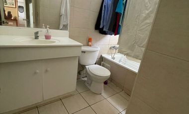 ARRIENDA AMPLIA CASA DE 4 D EN BARRIO LOS CONQUISTADORES