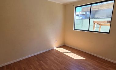 TENEMOS EN VENTA CASA COMUNA DE CURICO