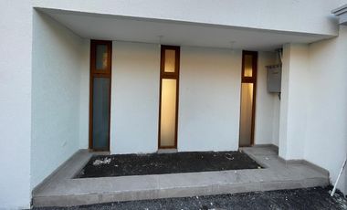 VENTA CASA NUEVA EN CONDOMINIO CERRO CRISTAL EN CURICÓ