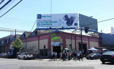 VENTA LOCAL COMERCIAL EN ESQUINA DE PRINCIPAL AV DE CURICO