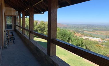 VENTA CASA EN CONDOMINIO CERRO CRISTAL EN ZAPALLAR DE CURICÓ