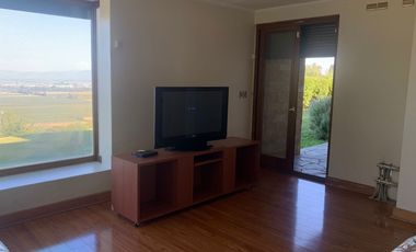 VENTA CASA EN CONDOMINIO CERRO CRISTAL EN ZAPALLAR DE CURICÓ