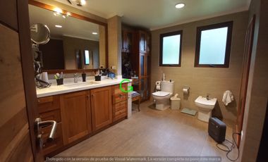 LINDA CASA DE 389 M2 EN SITIO 1084 M2 EN SECGOR AV ESPAÑA