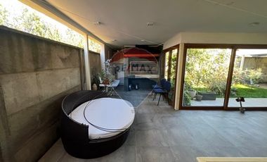 Casa 3 hab - 3 baños 