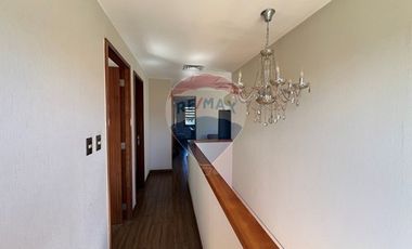 Casa 3 hab - 3 baños 