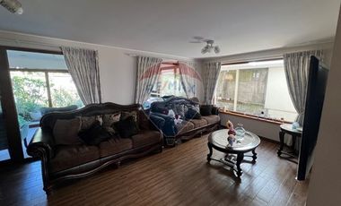 Casa 3 hab - 3 baños 