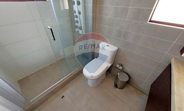 Arriendo Cómoda Casa de 2 Pisos en Condominio