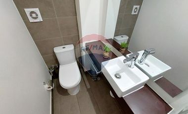 Arriendo Cómoda Casa de 2 Pisos en Condominio