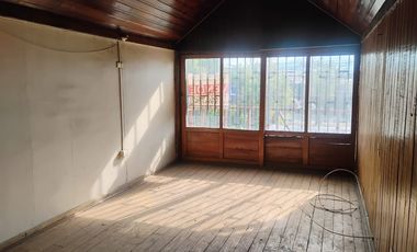 Amplia casa en Rancagua, 4 dorm y estacionamiento
