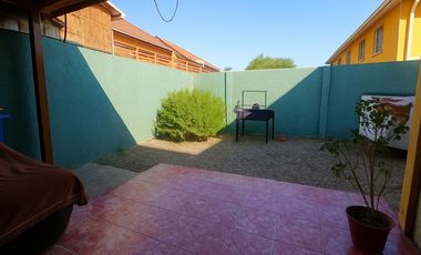 ACOGEDORA CASA EN LA FLORIDA 3D + 3B
