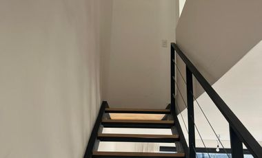 Duplex 4 ambientes Santa Ana joven